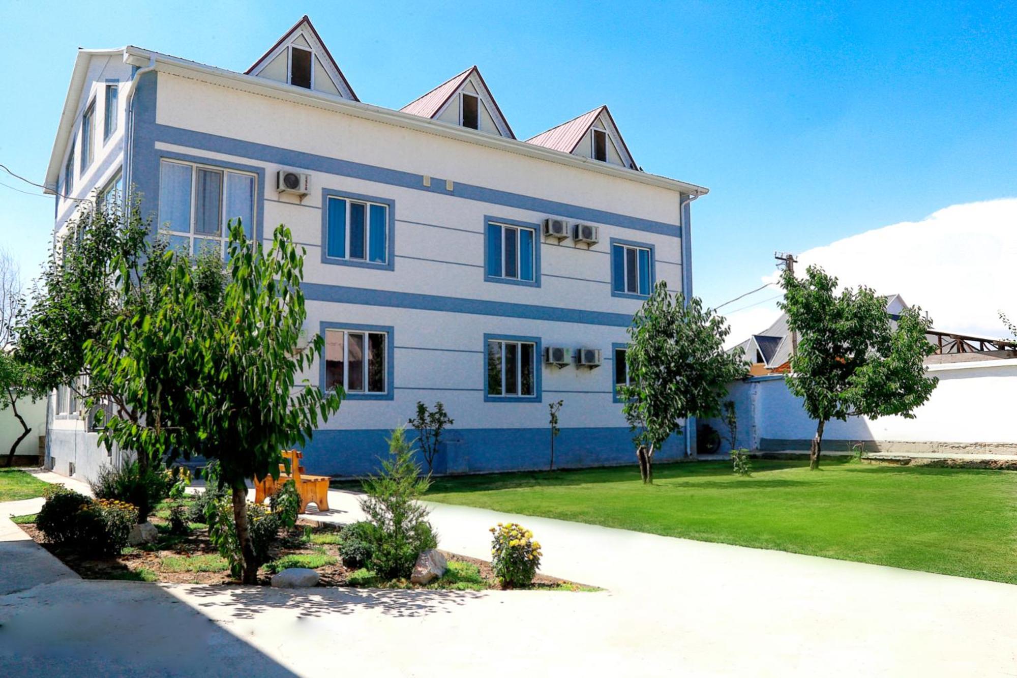 Hotel Good Night Jalal-Abad Exterior photo
