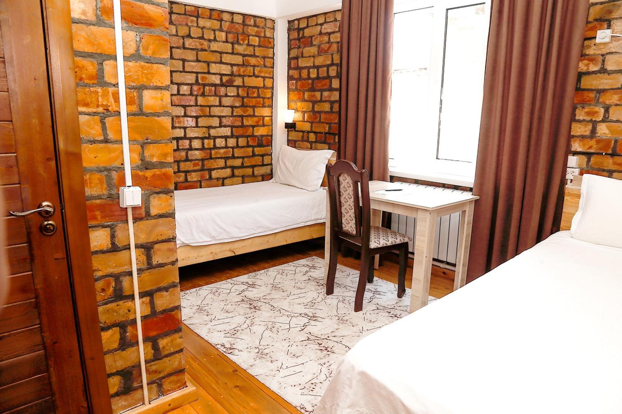 Hotel Good Night Jalal-Abad Exterior photo