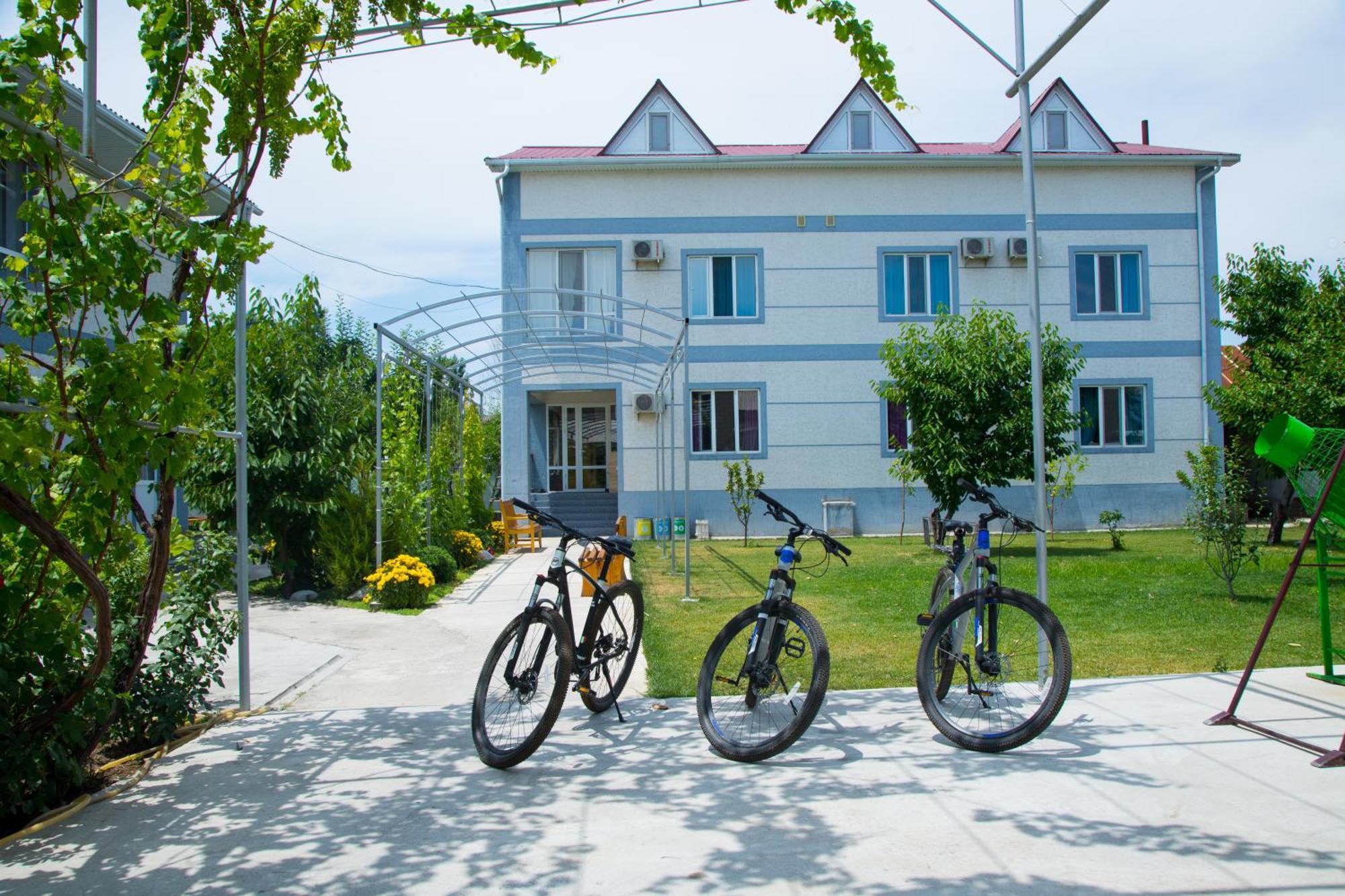 Hotel Good Night Jalal-Abad Exterior photo